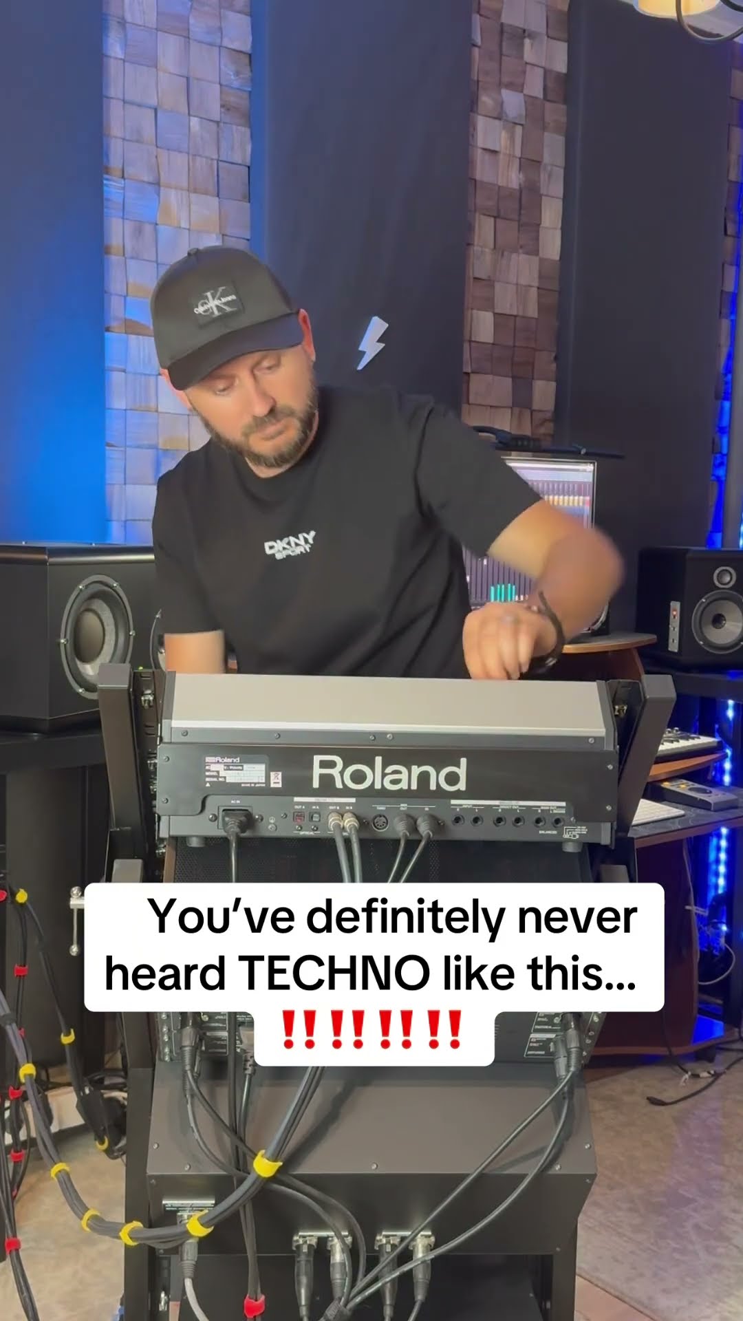 MojoHeadz short